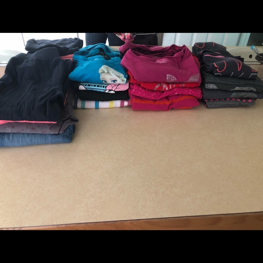 Lot of 10-12 old navy girls clothes